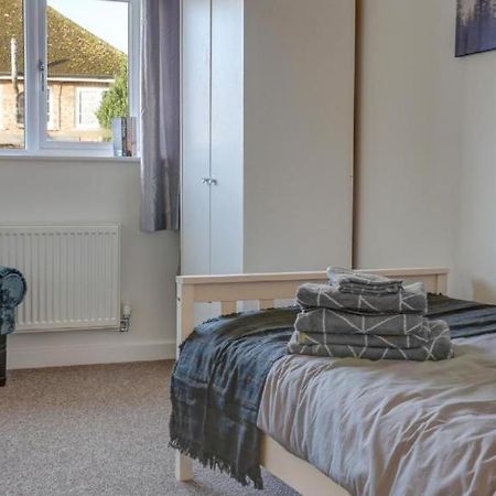 Didcot- Private Flat With Garden & Parking 04 Lejlighed Eksteriør billede